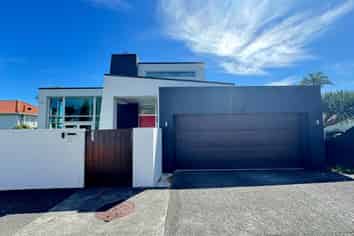 17 Kurahaupo Street, Orakei