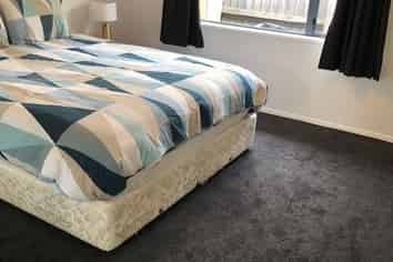 152a Lincoln Road, Addington