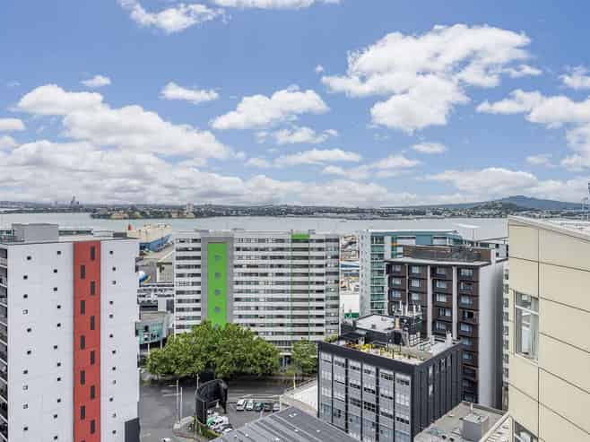 13G/2 Eden Crescent, Auckland Central