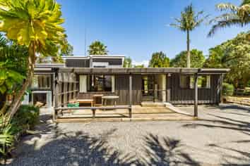 203 Sandys Road, KERIKERI