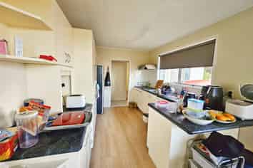 36 Eyre Street, Henderson