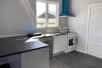 462a  Broadway, Stratford