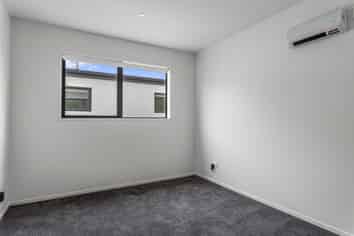 3/10 Exeter Street, Merivale