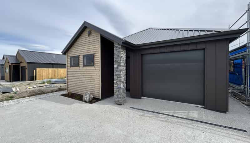 169 Howden Drive, Jacks Point