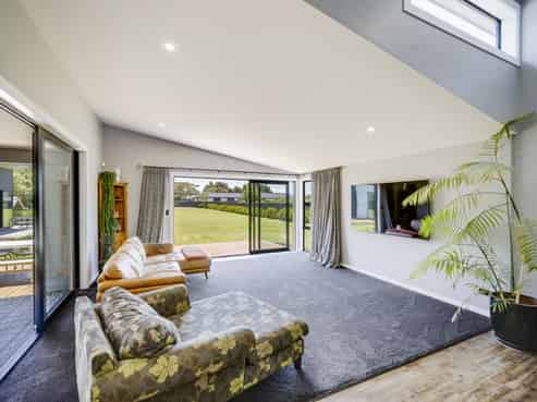 68 McElwee Street, Jervoistown