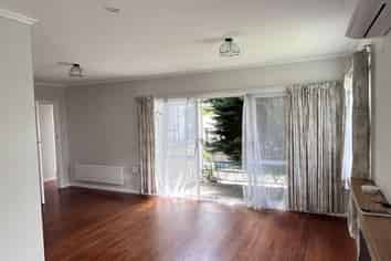 22 Caronia Crescent, Lynfield