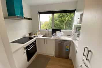 1/28 Mannering Place, Hillcrest