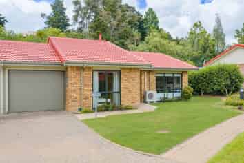 42 Woodburn Avenue, Flagstaff