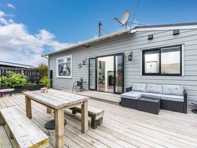 18 Eskvale Street, Saint Kilda