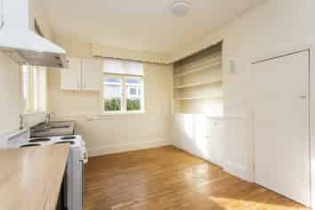 139 Innes Road , Saint Albans