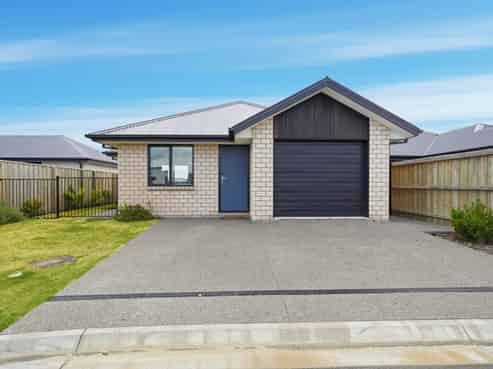 9 Gossett Lane, Pegasus