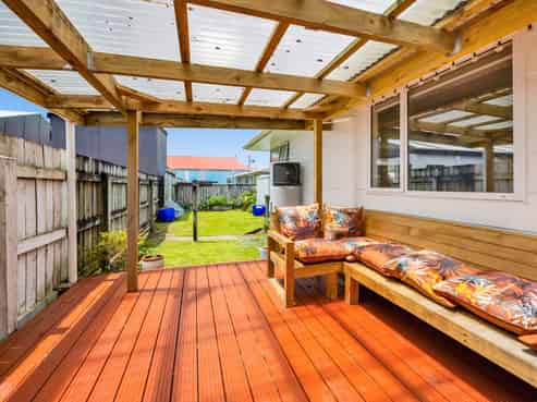 10A Cloten Road, Stratford