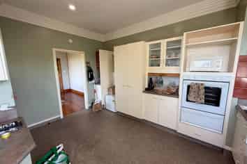 4 Hillside Terrace, Saint Johns Hill