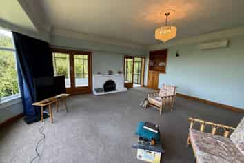 4 Hillside Terrace, Saint Johns Hill