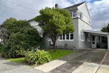 126 Oxford Terrace, Epuni