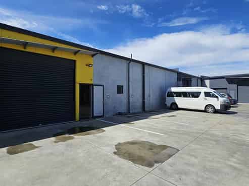 Light industrial tenancy in Onekawa