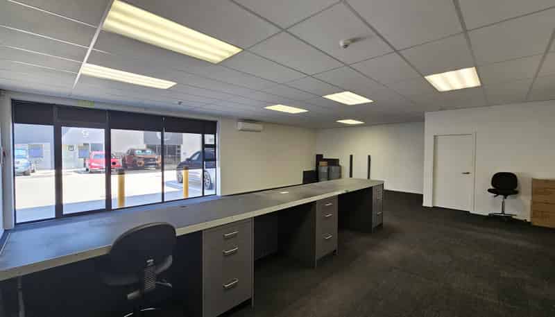 1 and 2/11-13 Wakefield Street, Onekawa