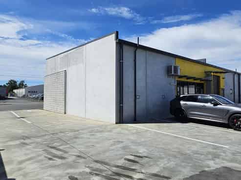 Light industrial tenancy in Onekawa