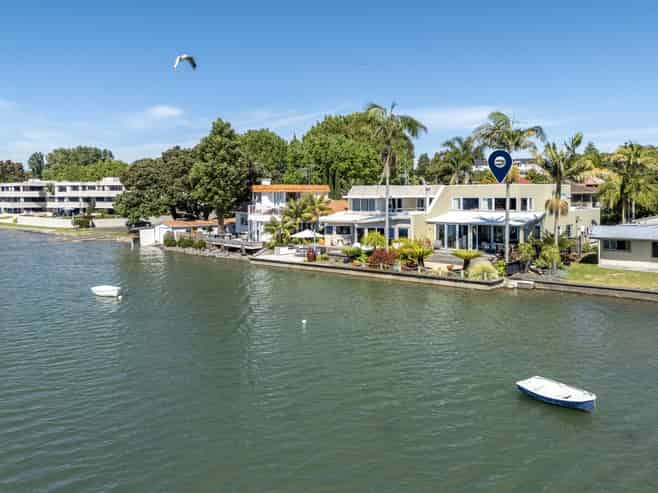 5a Sixth Avenue, Avenues