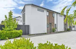 1/27 Winton Street, Saint Albans