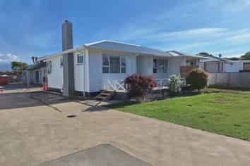 210 Ngamotu Road, Spotswood