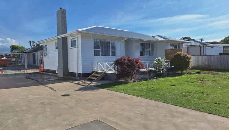 210 Ngamotu Road, Spotswood