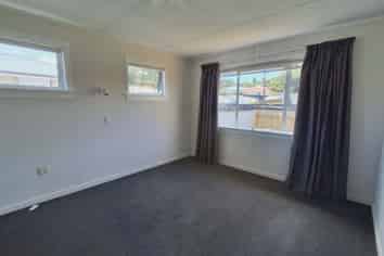 210 Ngamotu Road, Spotswood