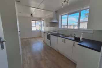 210 Ngamotu Road, Spotswood