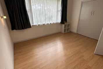 77 Birmingham Street, Takaro