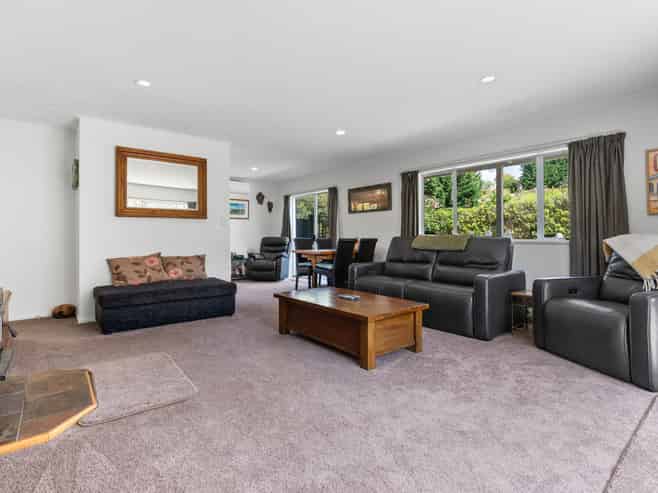 47 Big Stone Road, Brighton