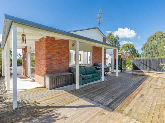 47 Big Stone Road, Brighton