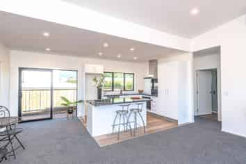 49A Fitzherbert Avenue, Springvale