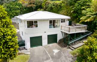 12 Pembroke Street, Tawa