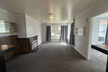 99 Puriri Street, Castlecliff