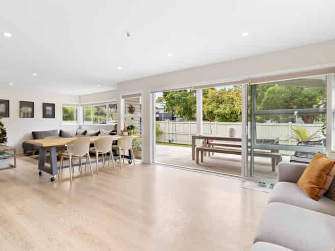 20 Howard Hunter Avenue, Saint Johns