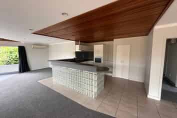 2/59a Rudds Road, Linwood