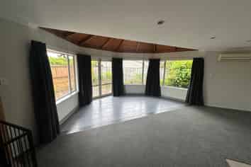 2/59a Rudds Road, Linwood