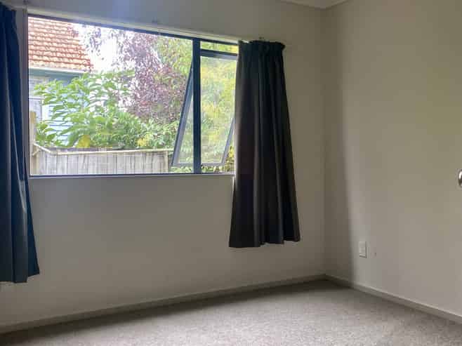 100a Fairfield Road, Fairfield