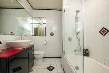 2/3 View Street, Dunedin Central