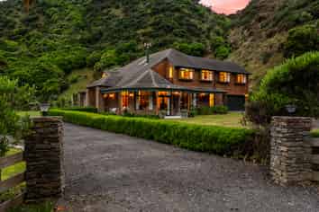 751 Takarau Gorge Road, Makara