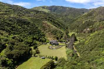 751 Takarau Gorge Road, Makara