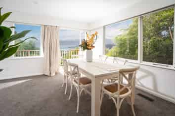 113 Messines Road, Karori