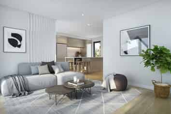 8/7 Johnston Grove , Taita