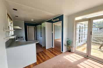 15 Tawa Street, Tawa