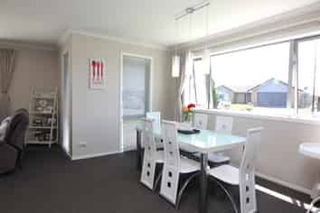 5 Loeb Place, Rolleston