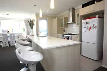 5 Loeb Place, Rolleston