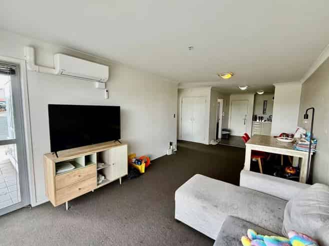 8/15 Minnie Street, Eden Terrace