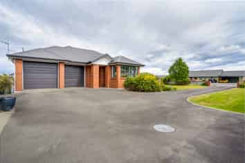 29 Church Street, Winton