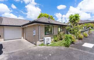 18 Regents Park Place, Westgate