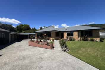 120 Shiel Street, Reefton